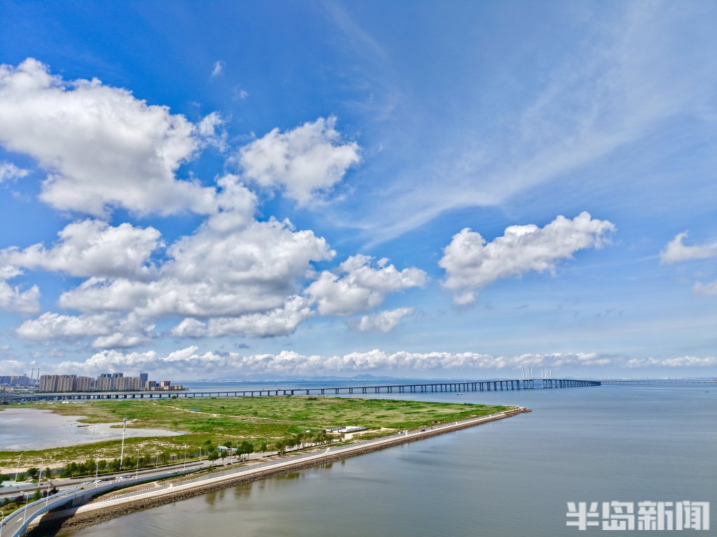 澄澈“青岛蓝”上线 海滨城铺展清新画卷-半岛网
