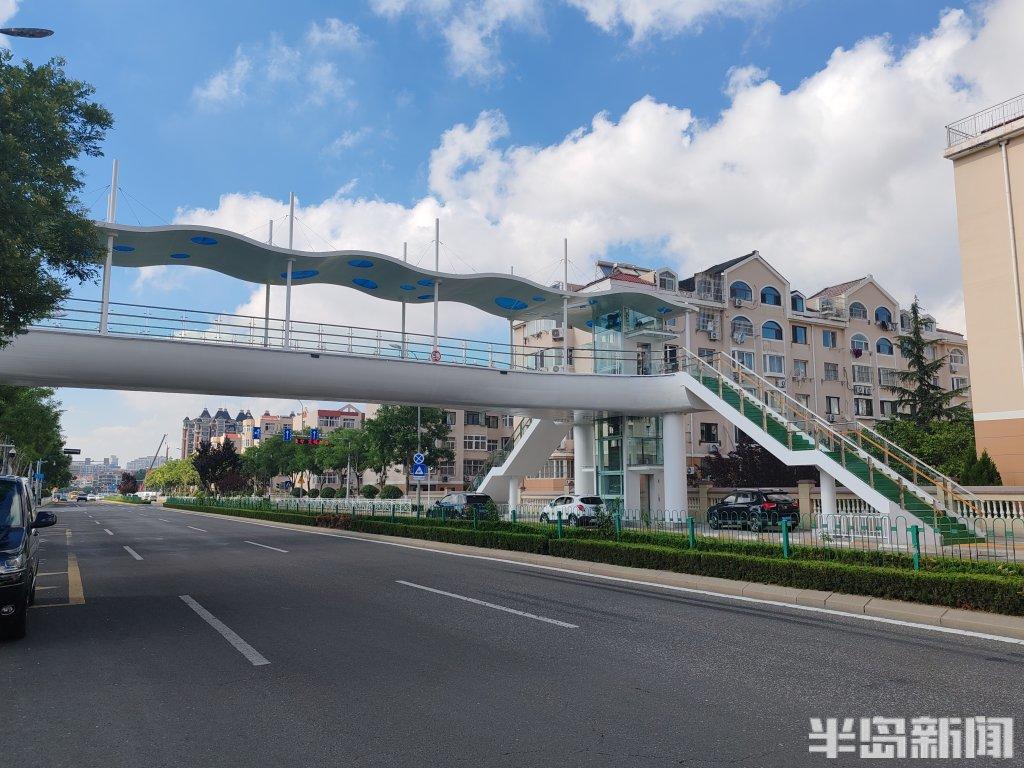 劲松七路过街天桥启用-半岛网