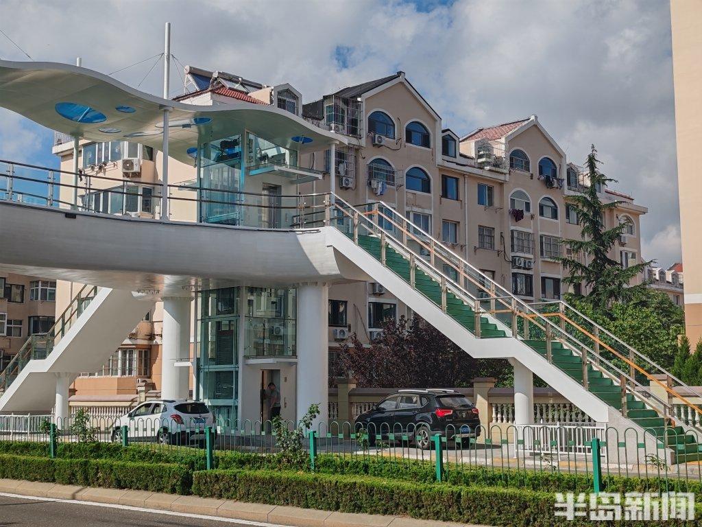 劲松七路过街天桥启用-半岛网