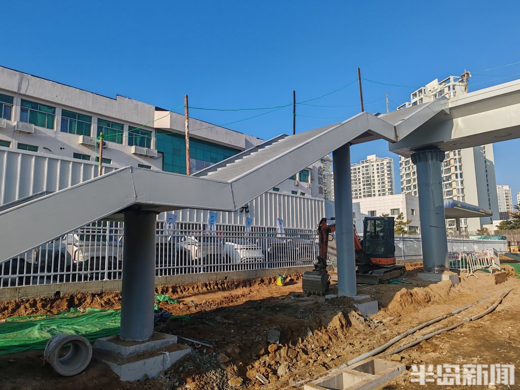 青岛:福州北路与奉化路路口过街天桥显现雏形-半岛网