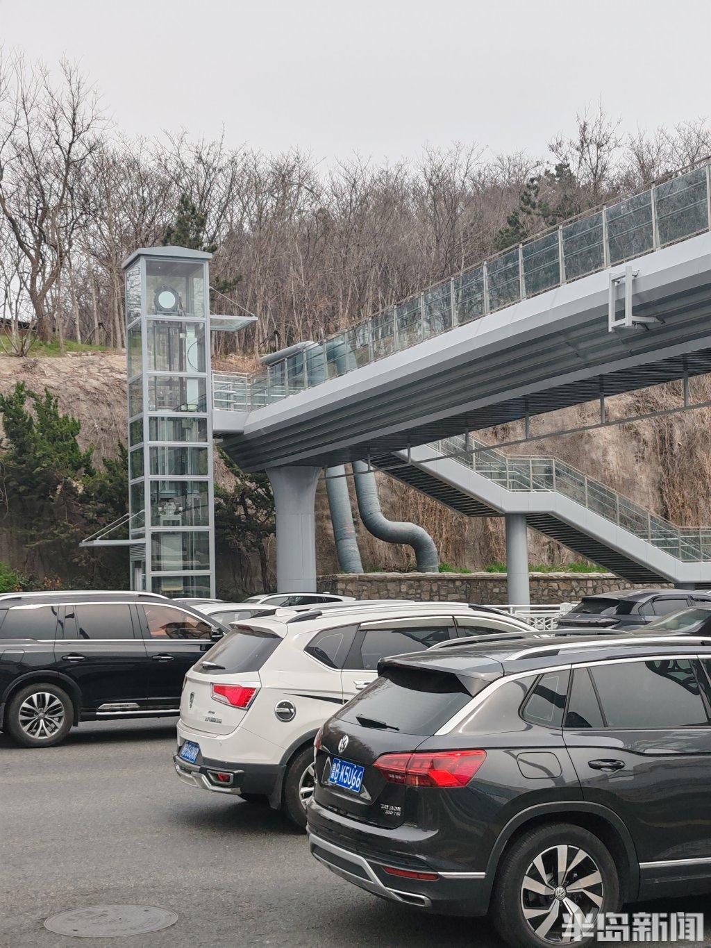 福州路两处过街天桥建设“收尾”!-半岛网