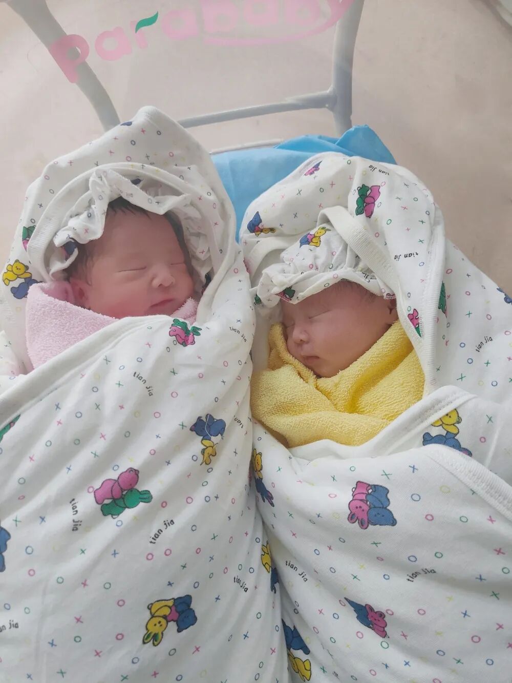 点赞！妇产科团队助力，双胞胎成功顺产